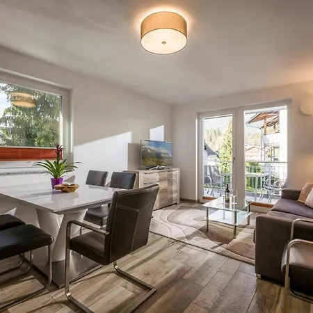 Panoramaresidenz 쉐파우암윌던카이저